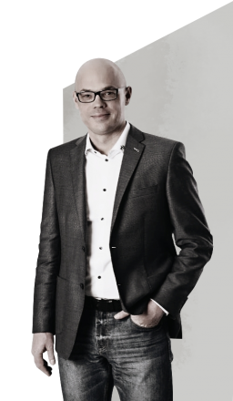 mirek-gray-04r